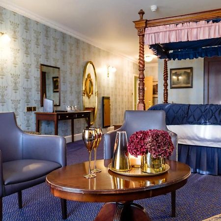 The Gretna Chase Hotel Екстериор снимка