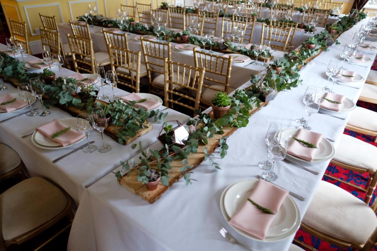 The Gretna Chase Hotel Екстериор снимка